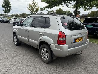 Hyundai Tucson 2.0i Style Executive picture 4