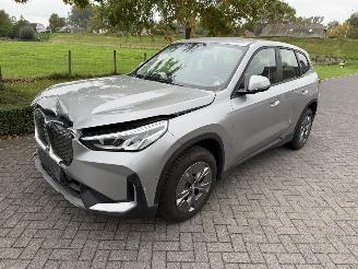 uszkodzony samochody osobowe BMW iX1 67 kWh XDRIVE 30 Automaat 2024/3