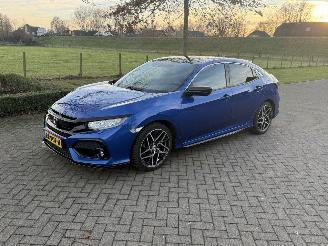 Unfallwagen Honda Civic Executive / Panorama / Automaat 2018/1