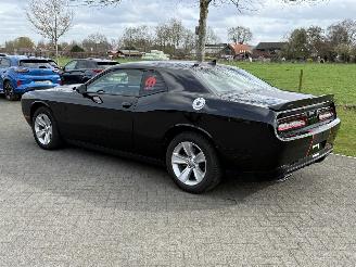 Dodge Challenger SXT V6 picture 6