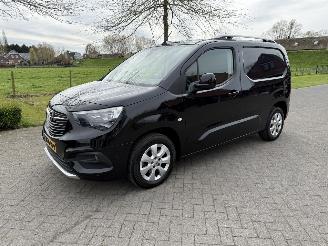 skadebil bedrijf Opel Combo 1.5D 96 kW 2020/6
