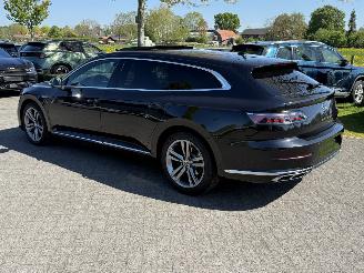 Volkswagen Arteon Shooting brake 2.0 TDI R-Line / Panorama / Leer / Automaat picture 4