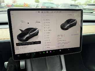 Tesla Model Y Performance 393 KW / Long Range / AWD / Panorama / Leer picture 9