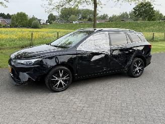Unfallwagen MG MG5 Electric Long Range Luxury 61 kWh 2023/6