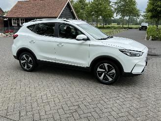 MG ZS EV Standard Range Comfort 50 kWh picture 2
