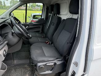 Ford Transit Custom 300 2.0 TDCI L2H1 picture 12