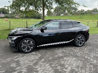 skadebil auto Kia EV6 77.4 KWH / Leer 2023/11