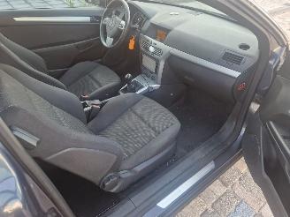Opel Astra 1.4 gtc picture 14