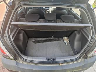 Kia Rio 1.4L picture 12