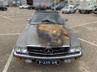 Voiture accidenté Mercedes SL 450 SL 1979/2