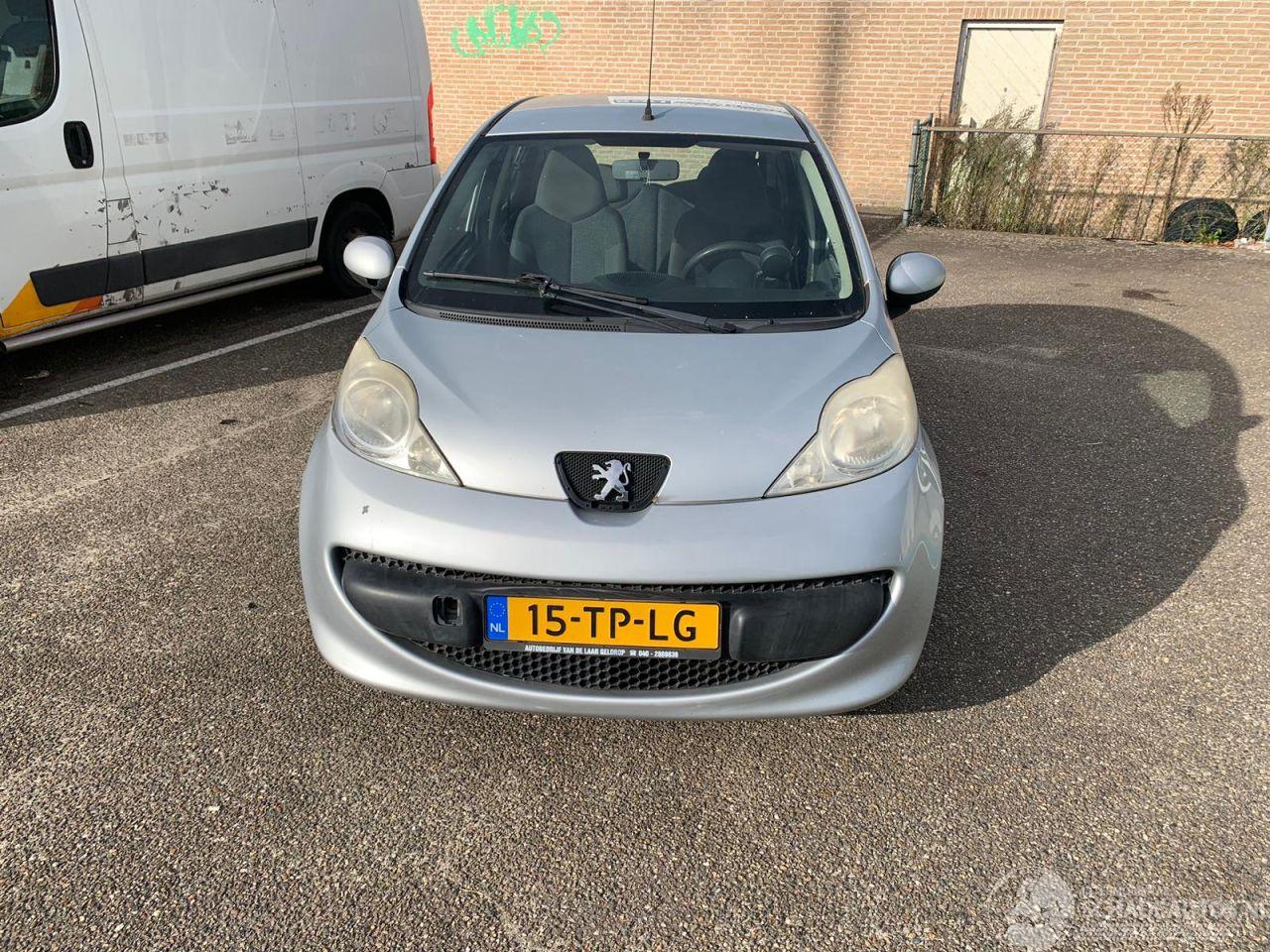 Peugeot 107 1.0 12V XS