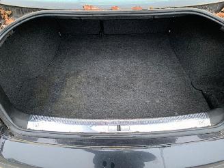 Volkswagen Passat 1.6 trendline picture 12