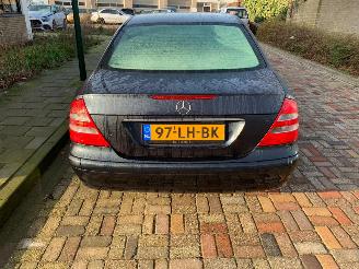 Mercedes E-klasse 200 KOMPRESSOR picture 4