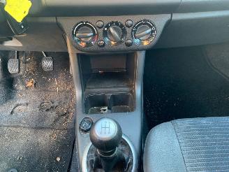 Suzuki Swift 1.5 exclusive picture 13