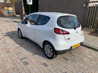 Mitsubishi Colt  picture 5