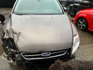 skadebil auto Ford Mondeo 1.6 TDCI ECOnetec 2012/10