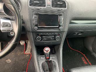 Volkswagen Golf 2.0 GTI picture 19