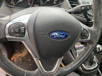 Ford Fiesta  picture 18