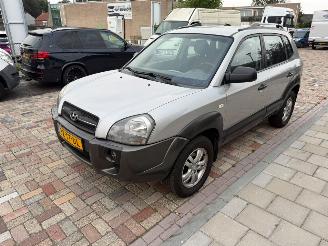 Hyundai Tucson 2.0i ACTIVE picture 2