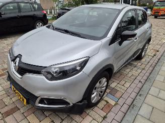 Renault Captur  picture 2