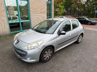 Peugeot 206+ 1.1 XR picture 3