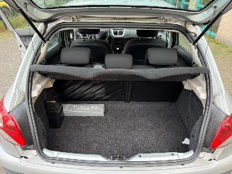 Peugeot 206+ 1.1 XR picture 14