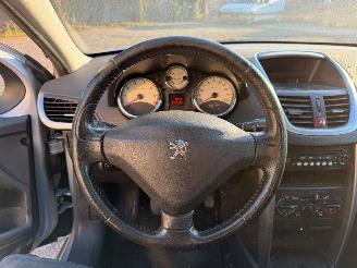 Peugeot 207 207 SW 1.6 vti xs picture 18