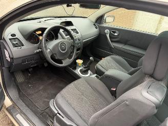Renault Mégane 1.6 16V picture 12