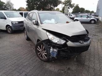 Salvage car Hyundai Ix35 iX35 (LM), SUV, 2009 / 2015 1.7 CRDi 16V 2011