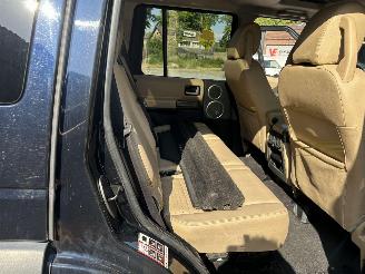 Land Rover Discovery 3  picture 18