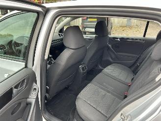 Volkswagen Golf  picture 3