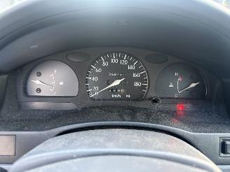 Toyota Starlet 1.3 16v picture 9