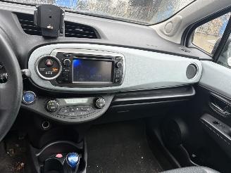 Toyota Yaris 1.5 Full Hybrid Dynamic picture 12