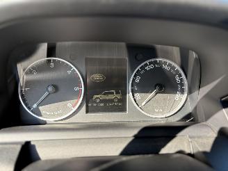 Land Rover Discovery 4  picture 11