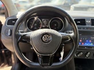 Volkswagen Polo 1.2 tsi first edition picture 14