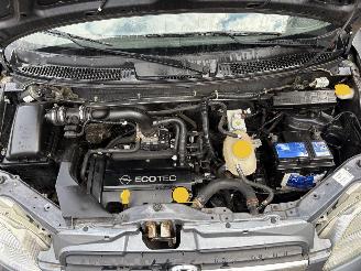 Opel Agila 1.2 16v flexx picture 12