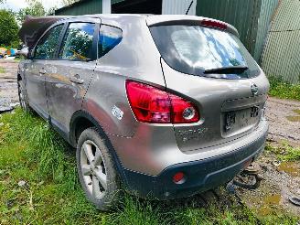 Voiture accidenté Nissan Qashqai Nissan Qashqai 1.6 Acenta 2009/1