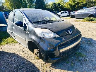 Sloopauto Peugeot 107 1.0-12V XS 2011/7