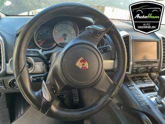 Porsche Cayenne Cayenne II (92A), SUV, 2010 / 2018 4.8 V8 32V GTS picture 16