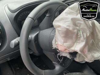 Toyota Aygo Aygo X, Hatchback, 2022 1.0 12V VVT-i picture 16