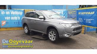 Mitsubishi Outlander Outlander (GF/GG), SUV, 2012 / 2022 2.0 16V PHEV 4x4 picture 1