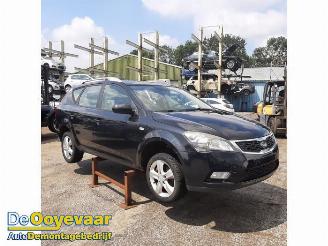 Sloopauto Kia Cee d Cee'd Sporty Wagon (EDF), Combi, 2007 / 2012 1.4 16V 2011/10