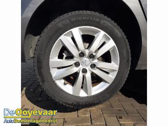 Peugeot 308 308 (L3/L8/LB/LH/LP), Hatchback 5-drs, 2013 / 2021 1.2 12V e-THP PureTech 110 picture 9