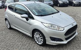 Ford Fiesta Ford Fiesta 1,6 TDCi 70kW Titanium ( 95 gr co2 ) picture 4