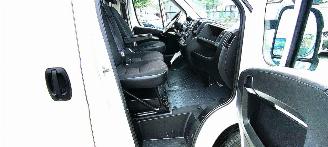 Peugeot Boxer Peugeot Boxer lang 3 hoog 2 335 L3H2 Asphalt BlueHDi picture 10