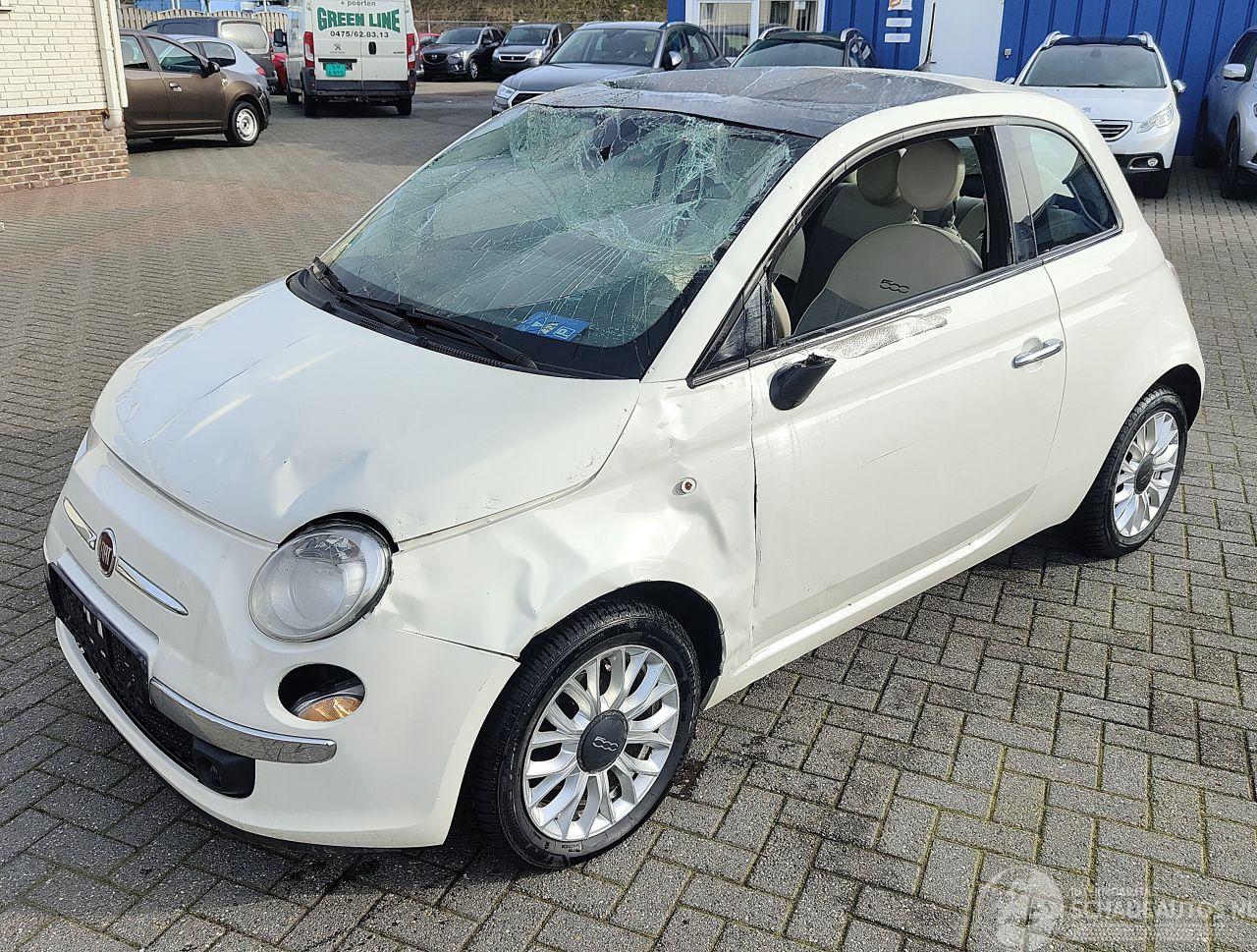 Fiat 500 fiat 500 1,2 automaat rijdende schade