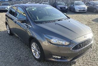 Ford Focus Ford Focus Lim. Cool & Connect picture 4