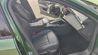 Peugeot 308 Peugeot 308 GT oliven grun /schwartses leder rijdende schade picture 18