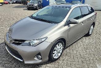 occasion passenger cars Toyota Auris Touring Sports Toyota Auris Touring Sports Edition top staat 2013/12