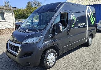 bruktbiler bedrijf Peugeot Boxer Peugeot Boxer 120 kw premium topstaat 2018/9